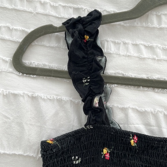 Ruffled cropped summer top | size S - Picture 3 of 3